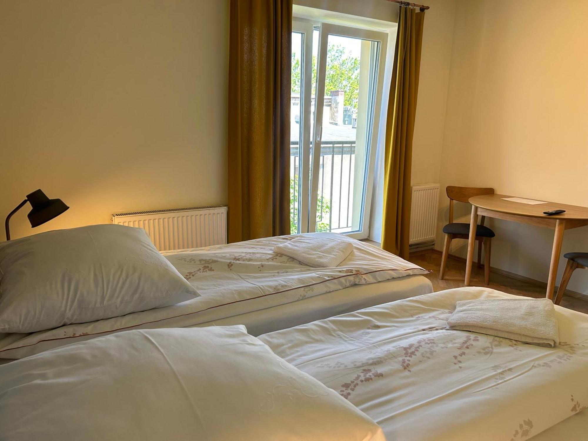 Cybulskiego Guest Rooms Krakau Buitenkant foto